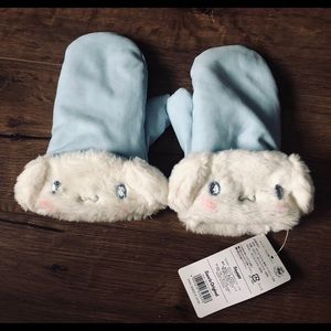 CINNAMOROLL-Imported (NWT) Soft Women’s Blue Character Mittens-Sanrio
